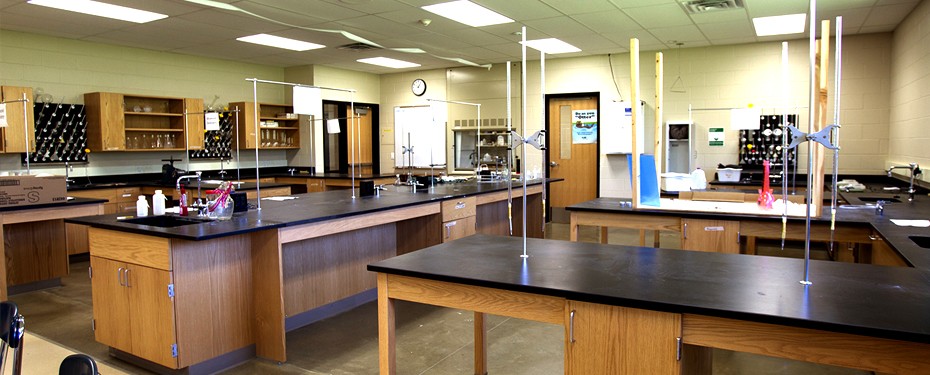 Williamsburg HS Science Classroom Commercial Project